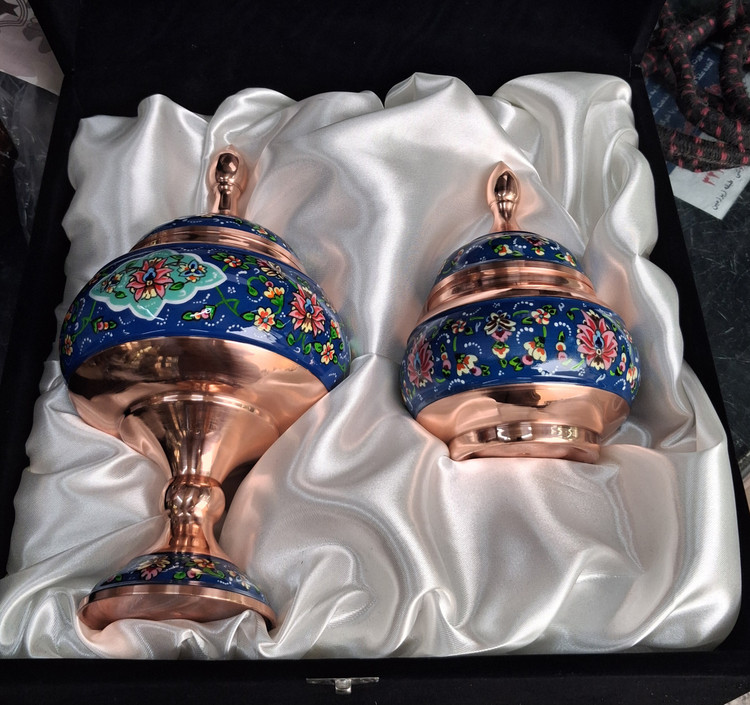 ست شکلات خوری پرداز ارتفاع ۲۶ و قندان پرداز ارتفاع ۱۴ با جعبه جیر